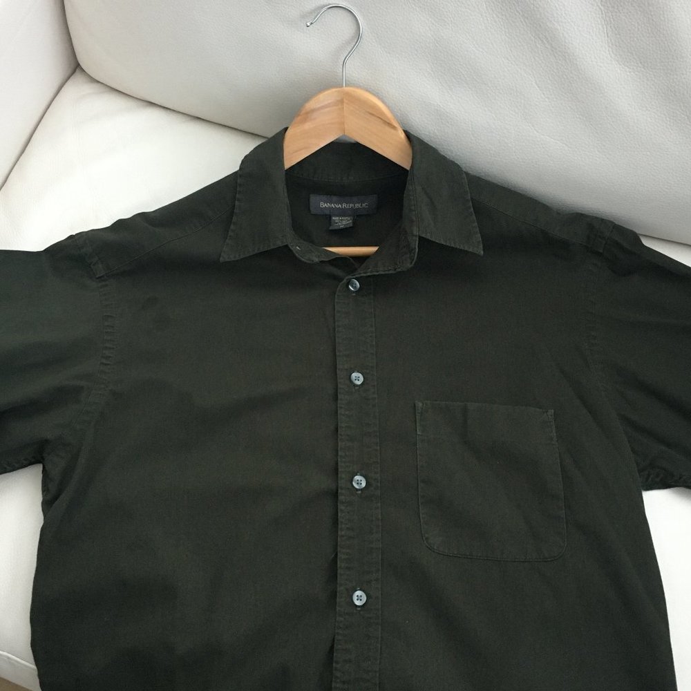 Banana Republic Casual Button Down Shirt